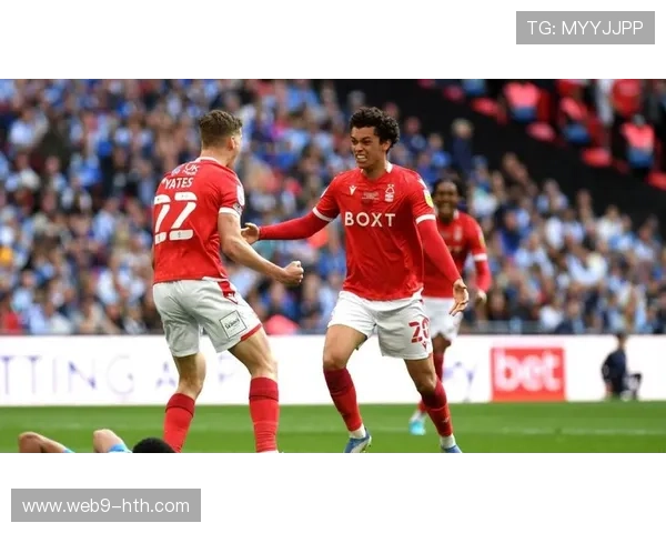 曼联顽强扳平诺丁汉森林 阿玛德打入决定性进球